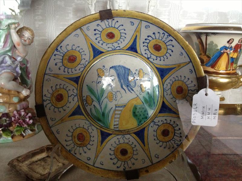 Maiolica perugina, un gesto antico d'amicizia