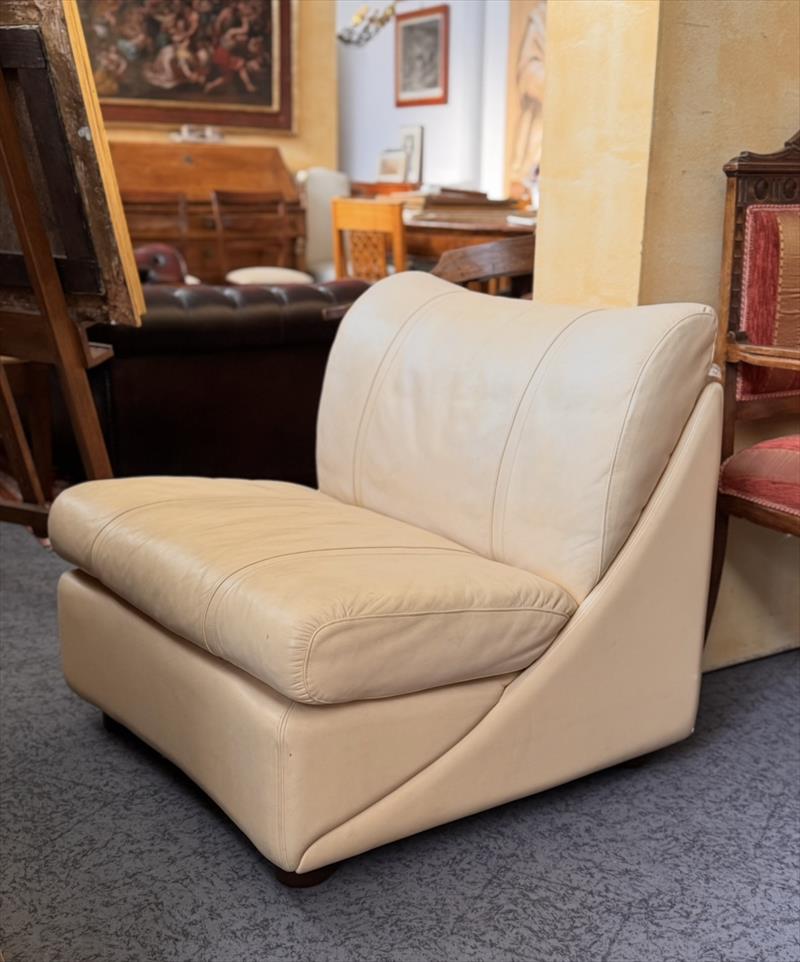 Collezione cult: poltrona Frau custom per lo Studio 54
