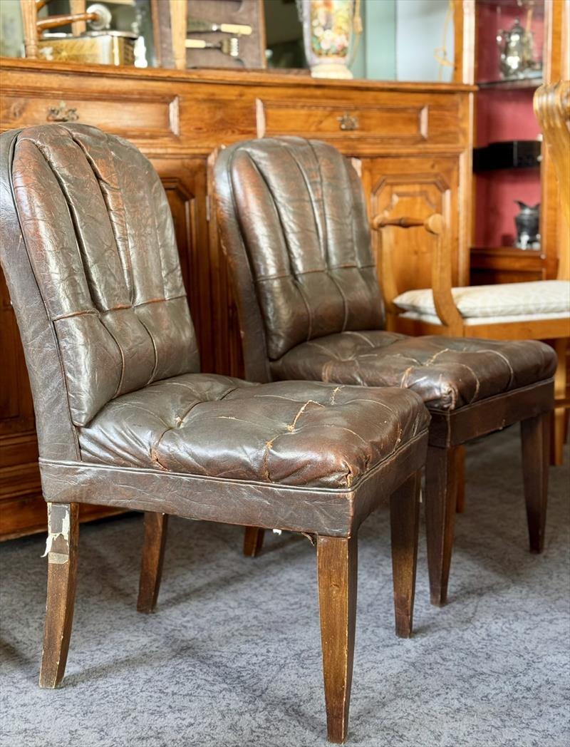 Coppia di sedie deco’ in pelle